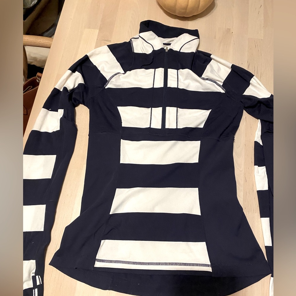 Lululemon striped running LS 6